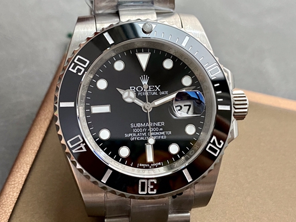 激安ロレックス背面デザイン